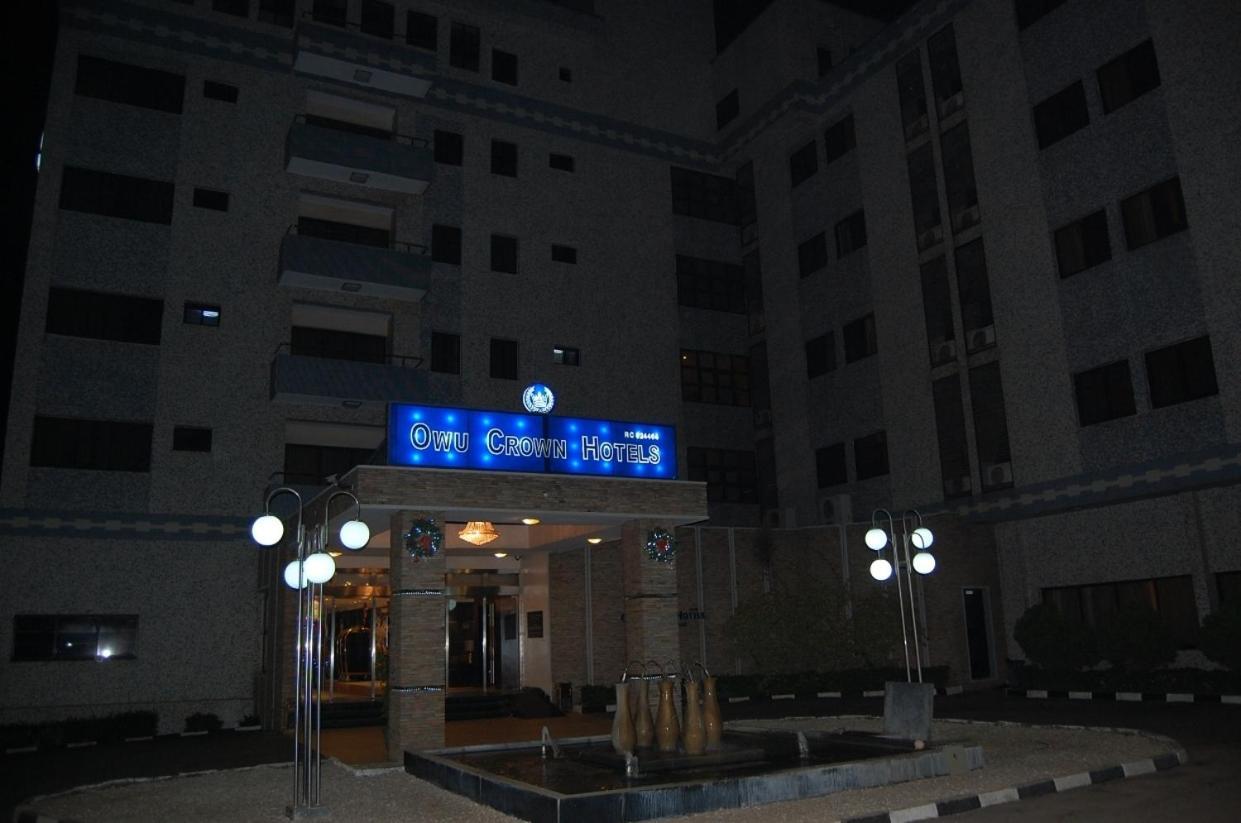 Owu Crown Hotel Ibadan Bagian luar foto